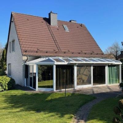 1. Rückwartige Ansicht