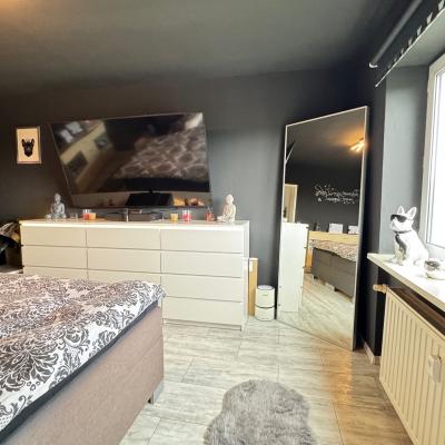 10. Grosszügiger Schlafraum