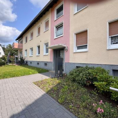 13. Eingangsbereich M. Neuer Haustür