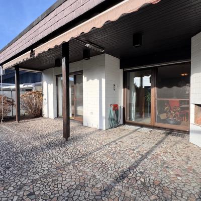 23. Terrasse