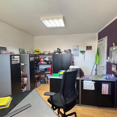 14. Büro Kind